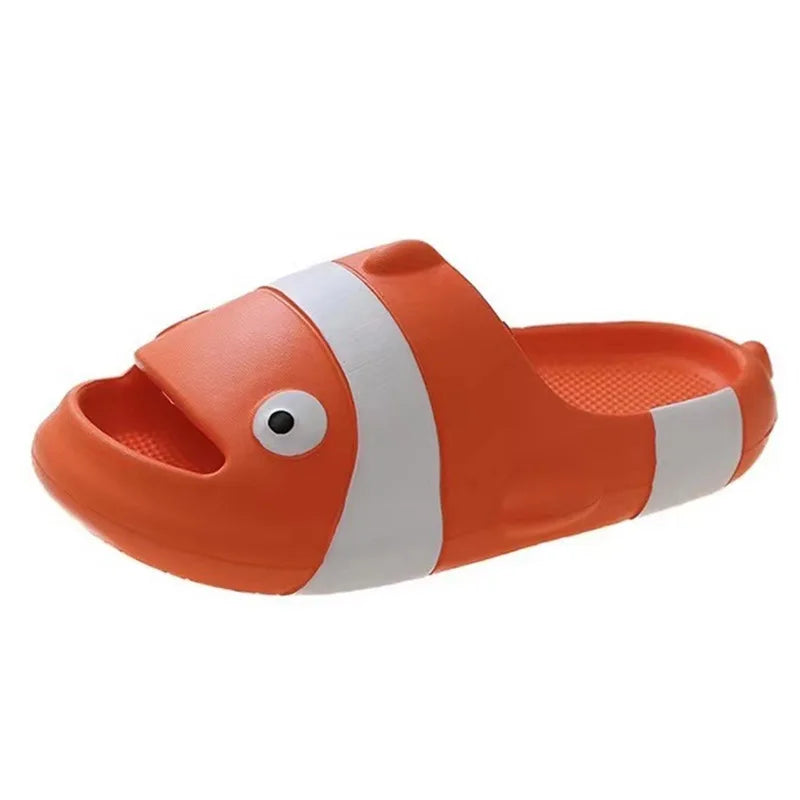 Ladies' summer new indoor home bathroom anti slip thick soled slippers with a sense of stepping on poop